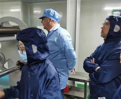 Os clientes visitam o laboratório de Hangzhou Weshare